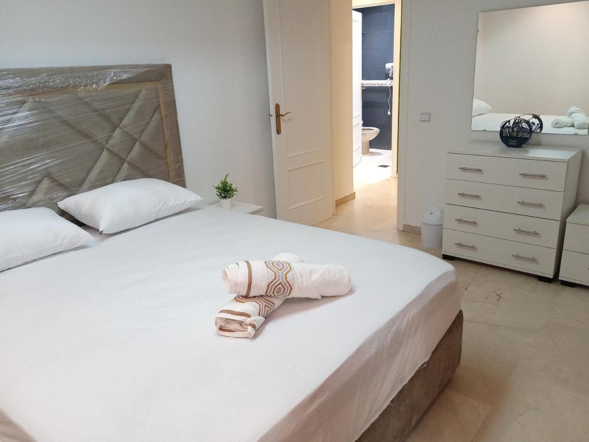 Nouveau Appartement Au Centre Ville En Face Hilton Tangier Exterior photo